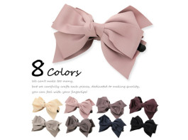 髪の量が多くてもしっかりまとめる！バナナクリップを上手に使った簡単アレンジ術